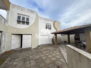 Casa Para Vender com 5 quartos sendo 3 suítes no bairro Lagoa Salgada em Feira De Santana