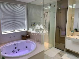 Apartamento Para Vender com 3 quartos sendo 3 suítes no bairro Santa Mônica em Feira De Santana