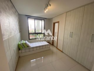 Apartamento Para Vender com 4 quartos sendo 4 suítes no bairro Santa Mônica em Feira De Santana