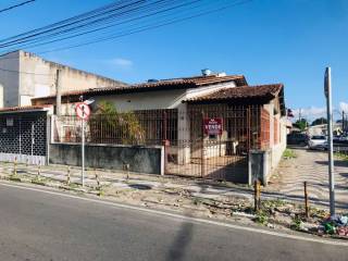 Casa Para Vender no bairro Ponto Central em Feira De Santana