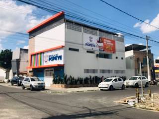 Casa Para Vender no bairro Ponto Central em Feira De Santana