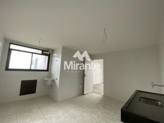 Apartamento Para Vender com 3 quartos sendo 1 suítes no bairro Santa Mônica em Feira De Santana