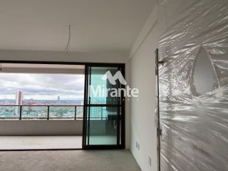 Apartamento Para Vender com 3 quartos sendo 1 suítes no bairro Santa Mônica em Feira De Santana