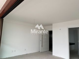 Apartamento Para Vender com 3 quartos sendo 1 suítes no bairro Santa Mônica em Feira De Santana