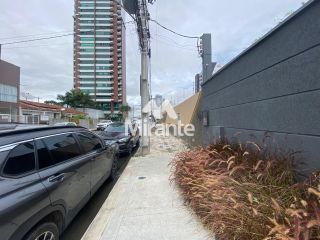 Lote / Terreno de Bairro Para Vender no bairro Santa Mônica em Feira De Santana