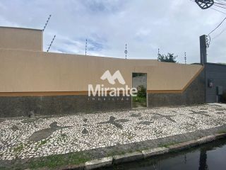 Lote / Terreno de Bairro Para Vender no bairro Santa Mônica em Feira De Santana