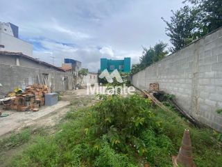 Lote / Terreno de Bairro Para Vender no bairro Santa Mônica em Feira De Santana
