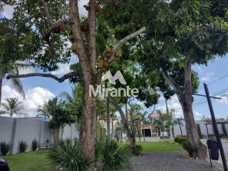 Casa de Condomínio Para Vender com 4 quartos com 4 suítes no bairro Lagoa Salgada em Feira De Santana