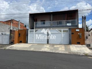Casa Para Vender com 3 quartos sendo 1 suítes no bairro Tomba em Feira De Santana