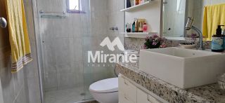 Apartamento Para Vender com 4 quartos sendo 2 suítes no bairro Ponto Central em Feira De Santana