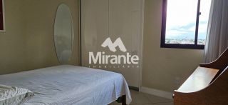 Apartamento Para Vender com 4 quartos sendo 2 suítes no bairro Ponto Central em Feira De Santana