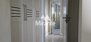 Apartamento Para Vender com 4 quartos sendo 2 suítes no bairro Ponto Central em Feira De Santana