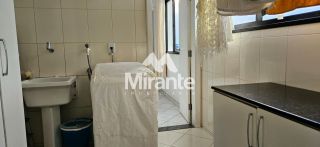 Apartamento Para Vender com 4 quartos sendo 2 suítes no bairro Ponto Central em Feira De Santana