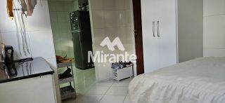 Apartamento Para Vender com 4 quartos sendo 2 suítes no bairro Ponto Central em Feira De Santana
