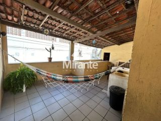 Casa Para Vender no bairro Capuchinhos em Feira De Santana