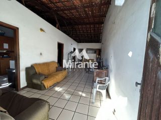 Casa Para Vender no bairro Capuchinhos em Feira De Santana