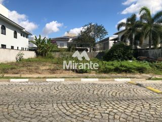 Lote / Terreno de Condomínio Para Vender no bairro Sim em Feira De Santana