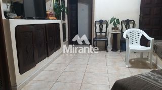 Casa Para Vender com 3 quartos no bairro Santa Mônica em Feira De Santana