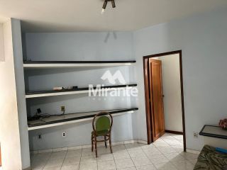 Casa Para Vender com 4 quartos sendo 2 suítes no bairro Ponto Central em Feira De Santana