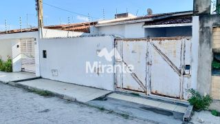 Casa Para Vender com 3 quartos sendo 1 suítes no bairro Lagoa Salgada em Feira De Santana