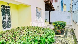 Casa Para Alugar com 3 quartos sendo 1 suítes no bairro Kalilândia em Feira De Santana