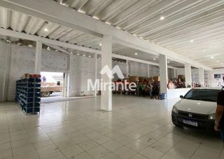 Galpão / Depósito / Armazém Para Alugar no bairro Capuchinhos em Feira De Santana