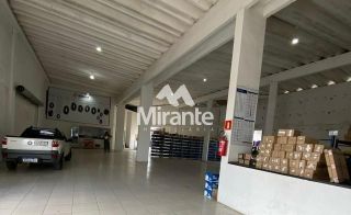 Galpão / Depósito / Armazém Para Alugar no bairro Capuchinhos em Feira De Santana