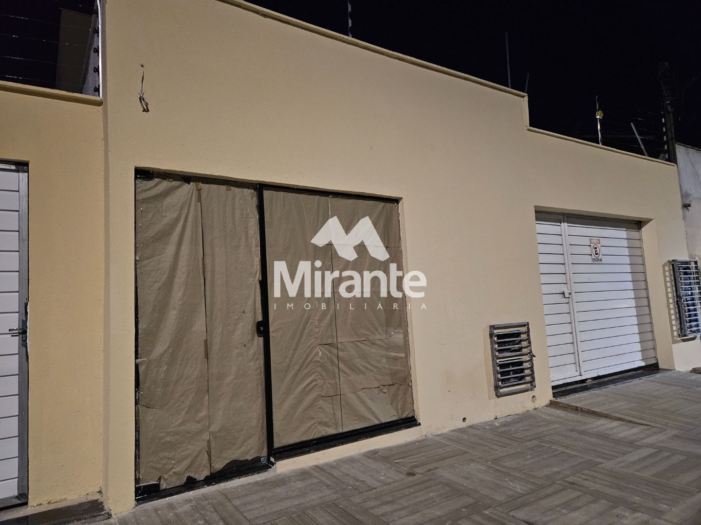 Loja Para Alugar no bairro Parque Ipê em Feira De Santana