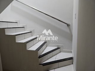 Casa Para Alugar no bairro Parque Ipê em Feira De Santana