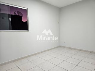 Casa Para Alugar no bairro Parque Ipê em Feira De Santana