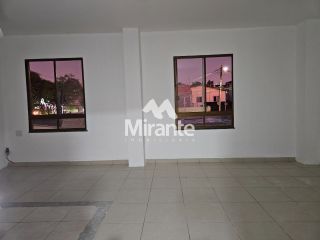 Casa Para Alugar no bairro Parque Ipê em Feira De Santana