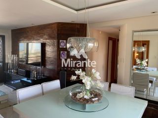 Apartamento Para Vender com 4 quartos sendo 4 suítes no bairro Santa Mônica em Feira De Santana