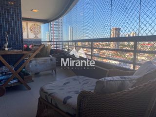 Apartamento Para Vender com 4 quartos sendo 4 suítes no bairro Santa Mônica em Feira De Santana