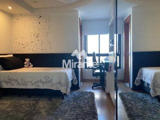 Apartamento Para Vender com 4 quartos sendo 4 suítes no bairro Santa Mônica em Feira De Santana