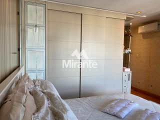 Apartamento Para Vender com 4 quartos sendo 4 suítes no bairro Santa Mônica em Feira De Santana