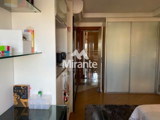 Apartamento Para Vender com 4 quartos sendo 4 suítes no bairro Santa Mônica em Feira De Santana