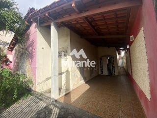 Casa Para Vender com 3 quartos sendo 1 suítes no bairro Capuchinhos em Feira De Santana