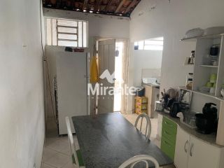 Casa Para Vender com 3 quartos no bairro Capuchinhos em Feira De Santana