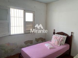 Casa Para Vender com 3 quartos no bairro Capuchinhos em Feira De Santana