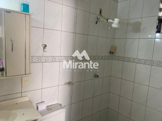 Casa Para Vender com 3 quartos no bairro Capuchinhos em Feira De Santana