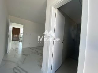 Casa de Condomínio Para Vender com 4 quartos sendo 4 suítes no bairro Papagaio em Feira De Santana