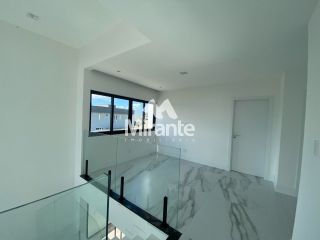 Casa de Condomínio Para Vender com 4 quartos sendo 4 suítes no bairro Papagaio em Feira De Santana