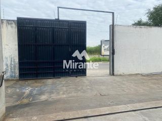 Galpão / Depósito / Armazém Para Alugar no bairro Baraúna em Feira De Santana