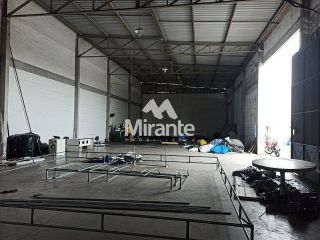 Galpão / Depósito / Armazém Para Alugar no bairro Baraúna em Feira De Santana