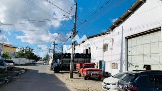 Galpão / Depósito / Armazém Para Alugar no bairro Centro em Feira De Santana