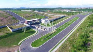 Lote / Terreno de Condomínio Para Vender no bairro Nova Esperança em Feira De Santana