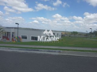 Lote / Terreno de Condomínio Para Vender no bairro Nova Esperança em Feira De Santana