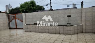 Casa Para Vender com 3 quartos sendo 1 suíte no bairro Santa Mônica em Feira De Santana