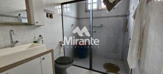 Casa Para Vender com 3 quartos sendo 1 suíte no bairro Santa Mônica em Feira De Santana