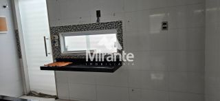 Casa Para Vender com 3 quartos sendo 1 suíte no bairro Santa Mônica em Feira De Santana